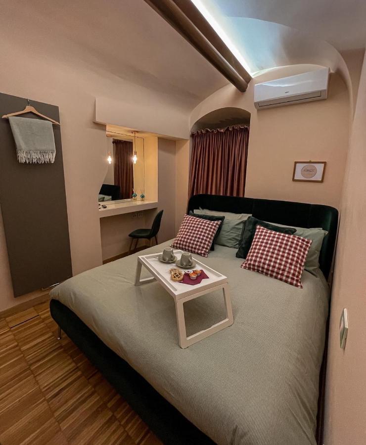 Rose Apartment Terlizzi Bagian luar foto